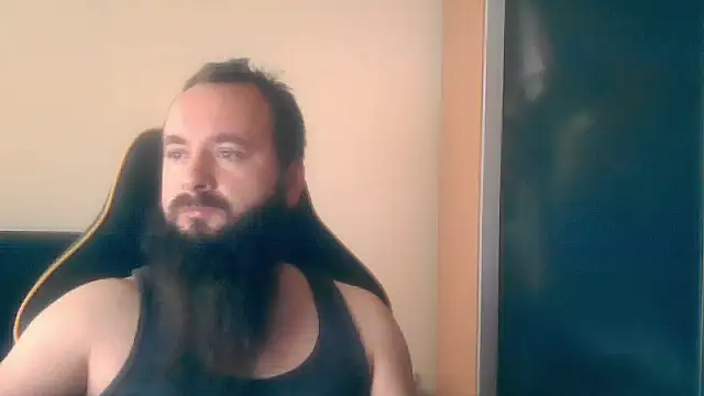 LondonMan1988 online show from 10.23.25