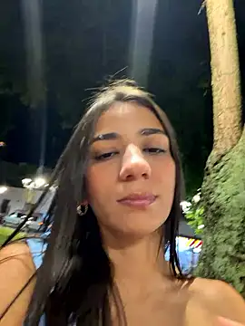 Snapshot of -juicy_ chatting on 01.15.26 -juicy online show from 01.15.26