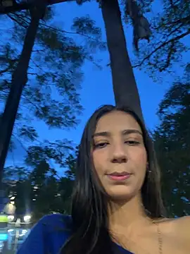 Snapshot of -juicy_ chatting on 01.31.26 -juicy online show from 01.31.26