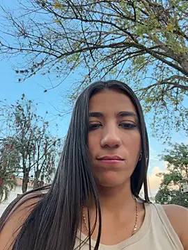 Snapshot of -juicy_ chatting on 02.26.26 -juicy online show from 02.26.26