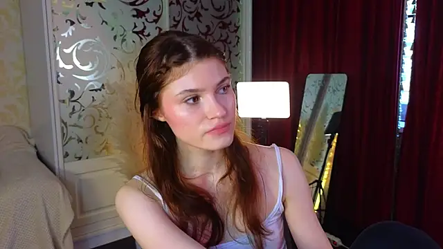 Angell Wild online show from 10.09.25