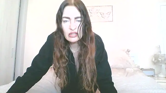 EllaKent online show from 03.29.26