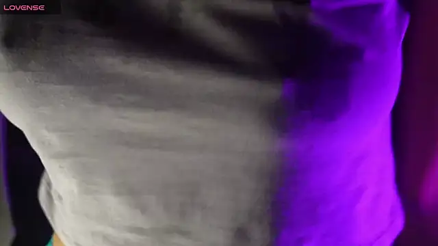 NidhiChandra online show from 11.12.25