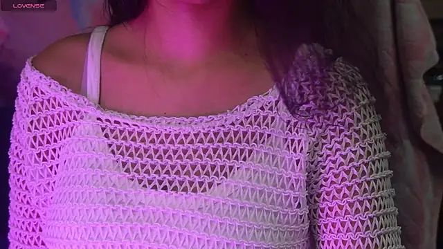 NidhiChandra online show from 04.25.26