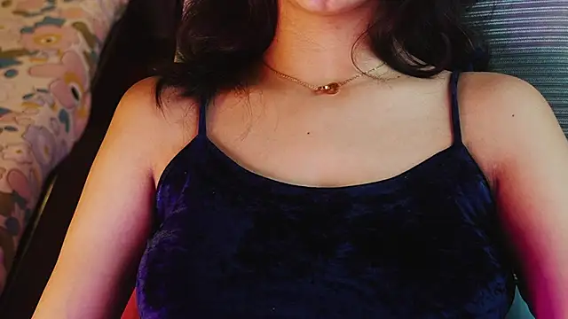 Snapshot of NidhiChandra chatting on 07.07.26 NidhiChandra online show from 07.07.26