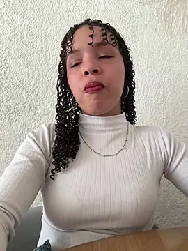 Yasmin777  online show from 05.11.26