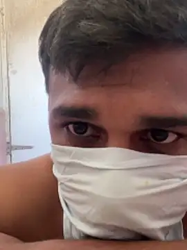 Snapshot of omkarcoll chatting on 04.10.26 omkarcoll online show from 04.10.26