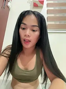 Snapshot of PrettySlimPinay19 chatting on 07.05.26 PrettySlimPinay19 online show from 07.05.26