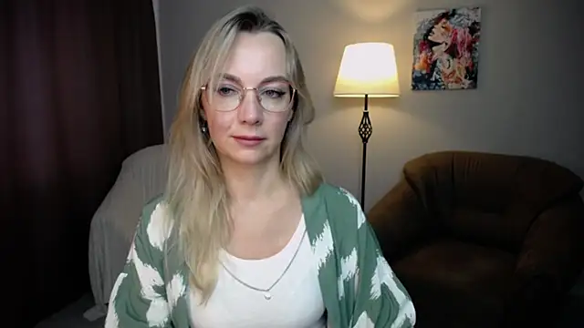 Ava Elior online show from 09.09.25