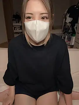 Snapshot of _Kaori chatting on 09.19.25 Kaori online show from 09.19.25