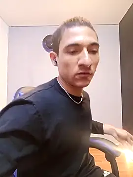 Snapshot of jhonny_thes28 chatting on 02.05.26 jhonny thes28 online show from 02.05.26