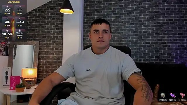 Snapshot of connorsmiith chatting on 09.24.25 connorsmiith online show from 09.24.25