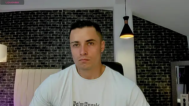 connorsmiith online show from 04.01.26