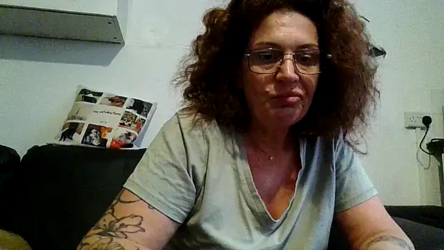 Snapshot of RubyyRosee chatting on 05.27.26 RubyyRosee online show from 05.27.26