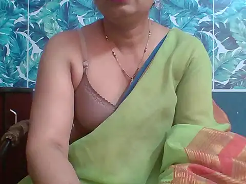Snapshot of Marathi_q4een01 chatting on 04.22.26 Marathi q4een01 online show from 04.22.26
