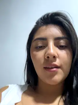 Snapshot of Lupe_19 chatting on 09.21.25 Lupe 19 online show from 09.21.25