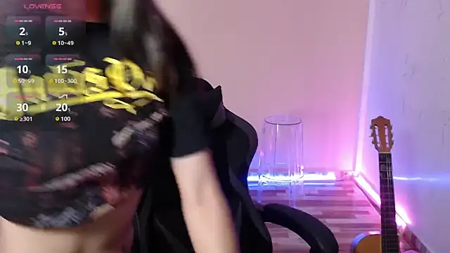 Susanahendrix online show from 03.06.26