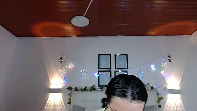 Megan 05  online show from 02.05.26