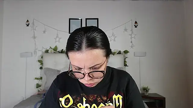 Megan 05  online show from 03.04.26