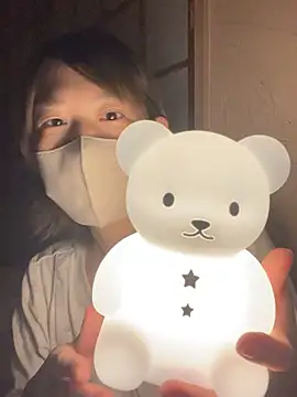 Snapshot of usako_2025 chatting on 10.24.25 usako 2025 online show from 10.24.25