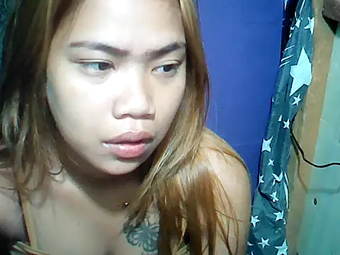Snapshot of MorenaLovelyPinay24 chatting on 04.18.26 MorenaLovelyPinay24 online show from 04.18.26