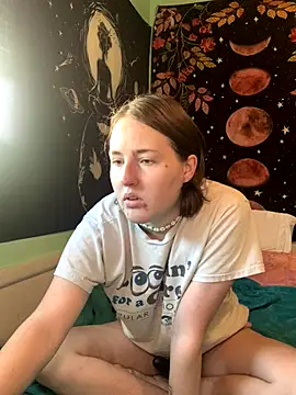 Snapshot of angelbliss10100 chatting on 12.16.25 angelbliss10100 online show from 12.16.25