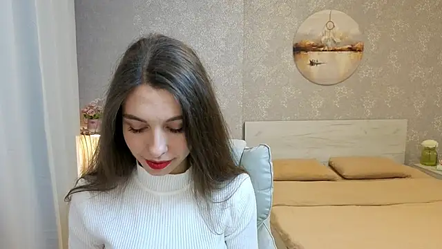Snapshot of KellyShines chatting on 05.31.26 KellyShines online show from 05.31.26