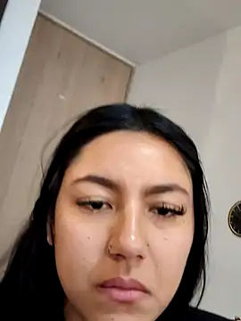 Megara 25 online show from 11.11.25