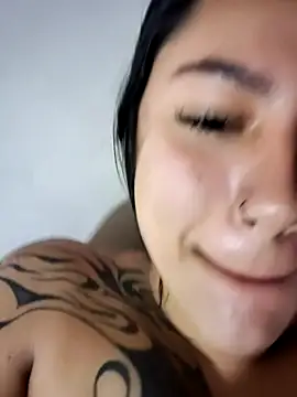 Megara 25 online show from 11.14.25