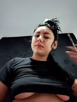 Megara 25 online show from 01.12.26