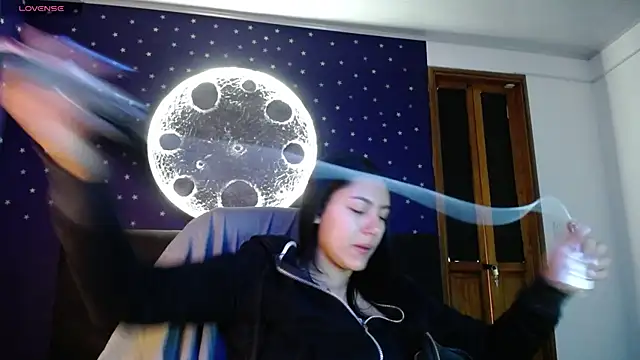 Megara 25 online show from 04.09.26