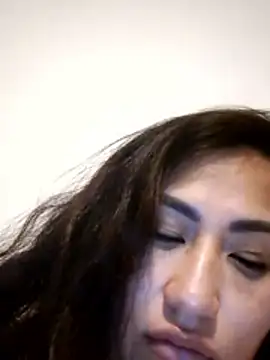 Snapshot of Vanesa228 chatting on 11.16.25 Vanesa228 online show from 11.16.25