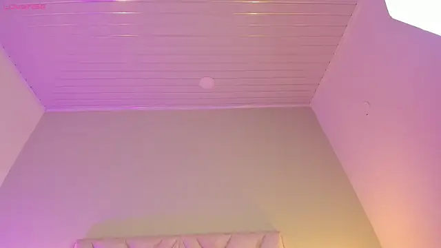 angelica cross  online show from 04.08.26