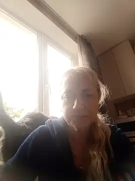 KissMiSveet online show from 11.17.25