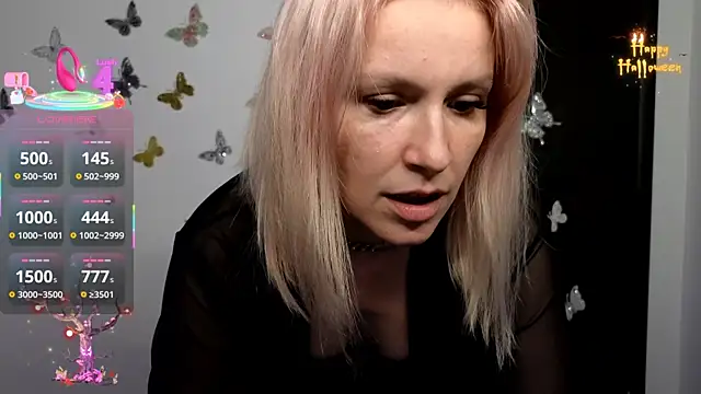 Snapshot of BushyBarb chatting on 10.15.25 BushyBarb online show from 10.15.25