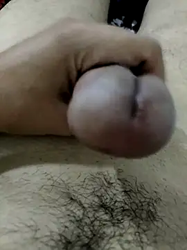 Snapshot of Zepe_12 chatting on 10.08.25 Zepe 12 online show from 10.08.25