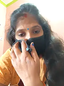 Sonalihot  online show from 10.27.25