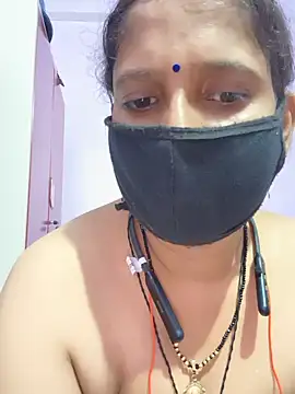 Snapshot of Sonalihot_ chatting on 06.27.26 Sonalihot online show from 06.27.26