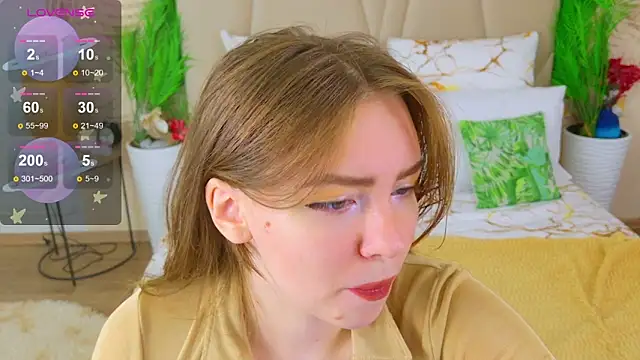 Moon  Bunny online show from 09.29.25