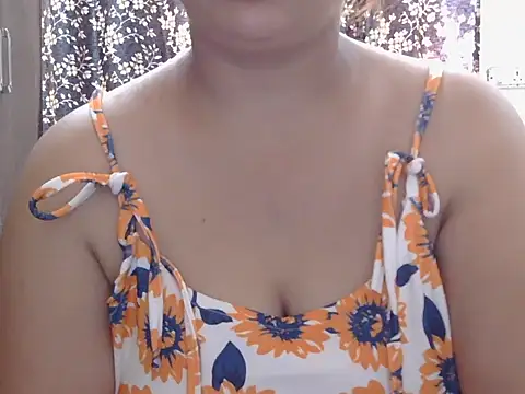 Roxy sweety  online show from 09.28.25