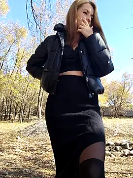 YOOUR EVAA online show from 10.08.25