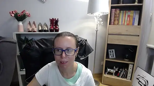 sweetxLizzy online show from 09.09.25