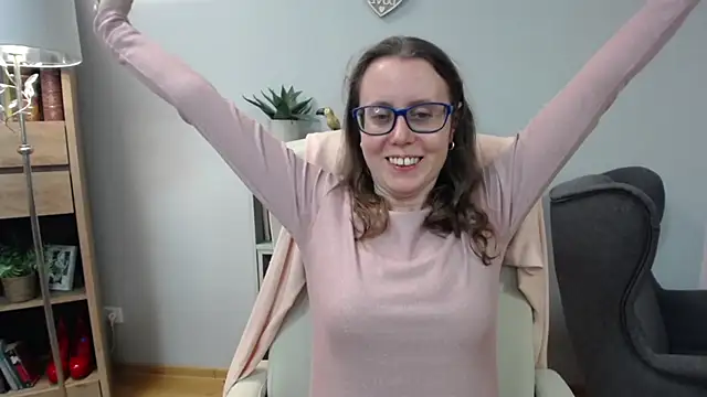 sweetxLizzy online show from 04.14.26