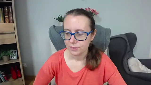 Snapshot of sweetxLizzy chatting on 05.20.26 sweetxLizzy online show from 05.20.26