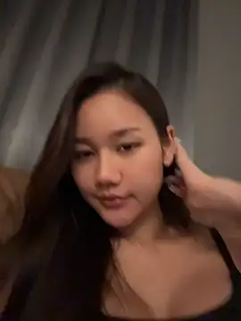 Snapshot of cherrycuteasian chatting on 05.29.26 cherrycuteasian online show from 05.29.26