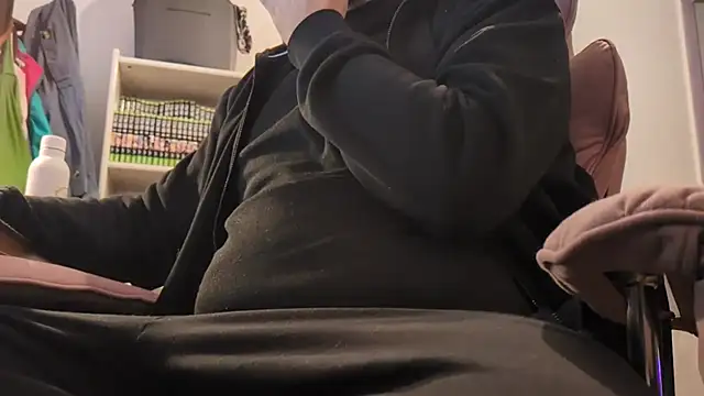 Jonpol74  online show from 11.20.25