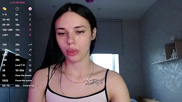 Snapshot of Kseni_a chatting on 05.25.26 Kseni a online show from 05.25.26