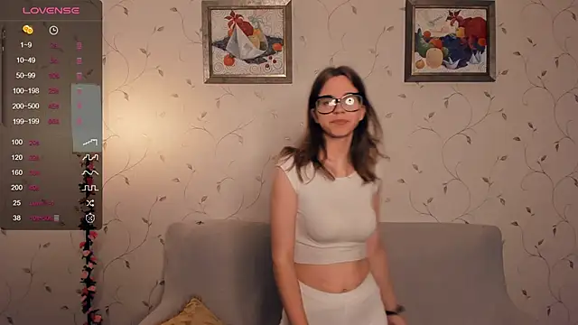 JoanBaggott online show from 11.04.25