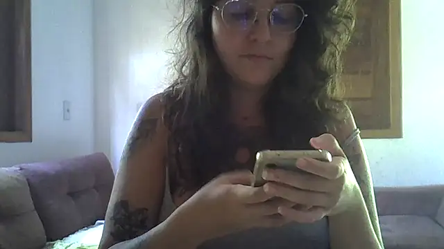 Blue Liz online show from 04.27.26