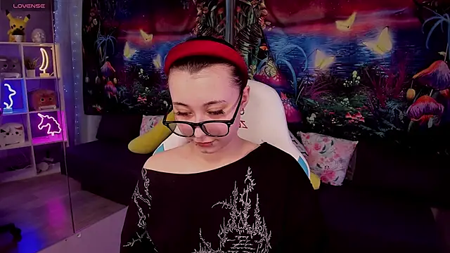 ClaraParks online show from 03.07.26